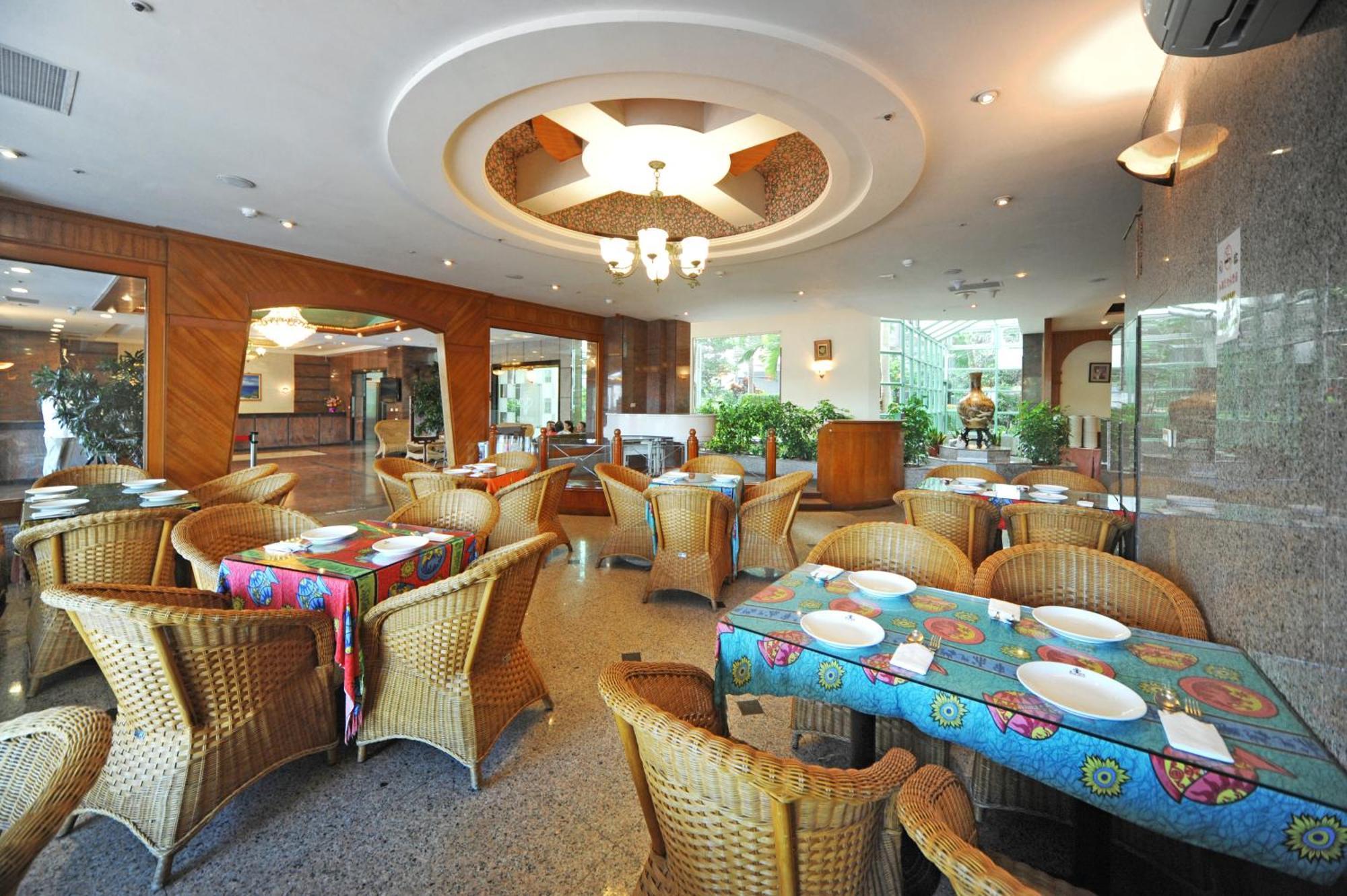 Kenting Holiday Hotel Heng-ch'un Exterior foto