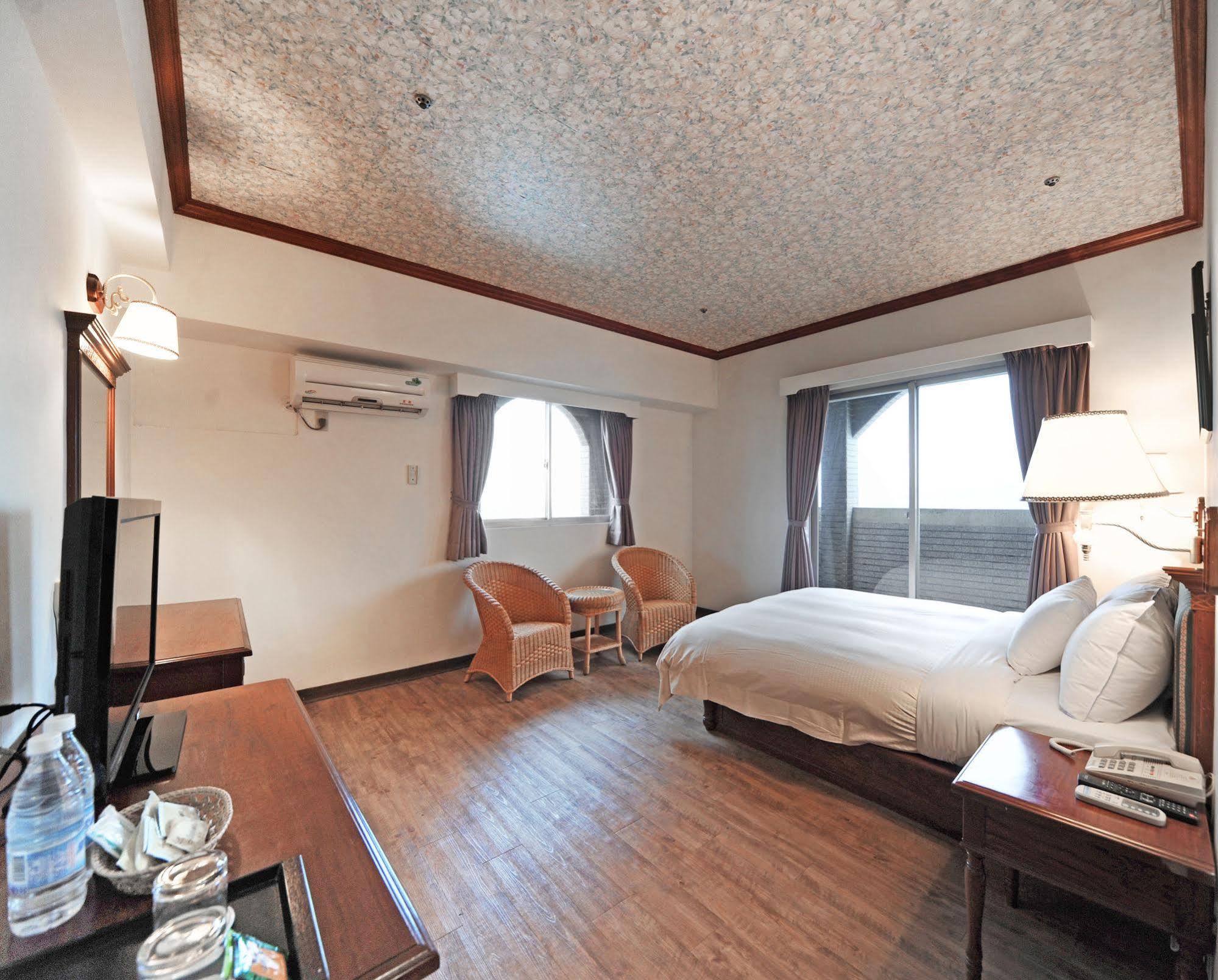 Kenting Holiday Hotel Heng-ch'un Exterior foto